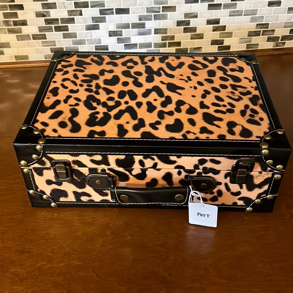 Leopard Skin hard case storage box